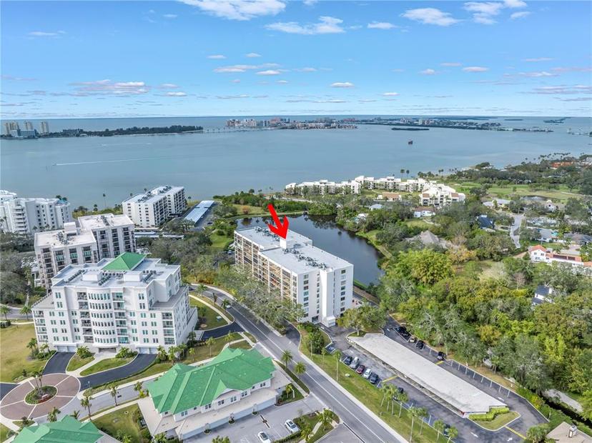Picture of 220 Belleview Boulevard Unit 108, Belleair FL 33756