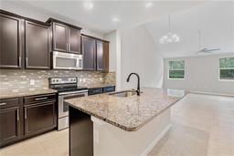 Picture of 11811 Meadowgate Place, Bradenton, FL 34211