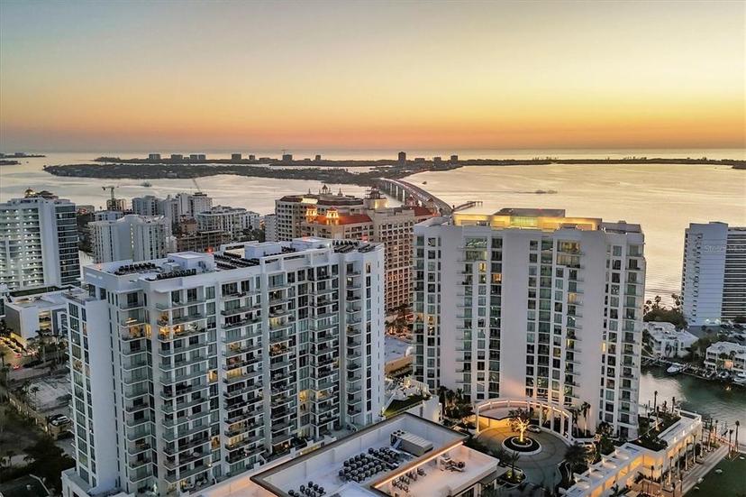 Picture of 301 Quay Commons Unit 1411, Sarasota FL 34236