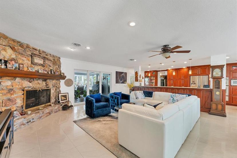 Picture of 1080 Bayshore Drive, Englewood FL 34223