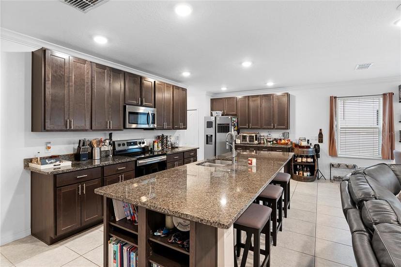 Picture of 164 E Fiesta Key Loop, Deland FL 32720