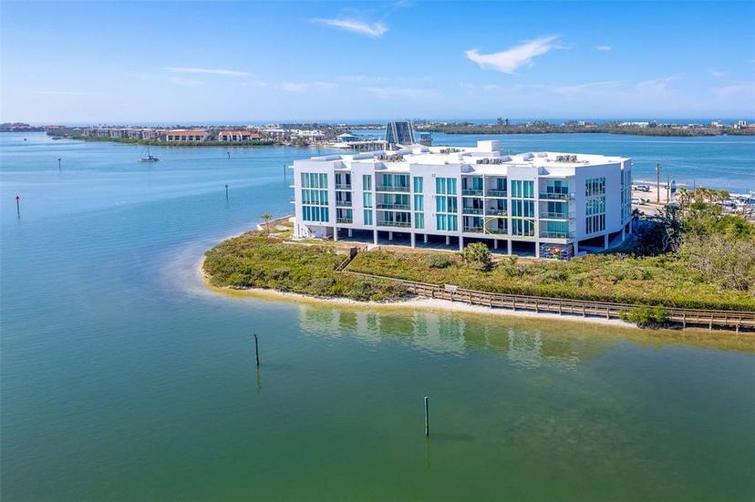 Picture of 1375 Beach Road Unit 109, Englewood FL 34223