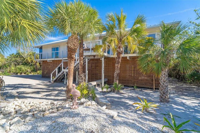Picture of 5 Pointe Way, Placida FL 33946