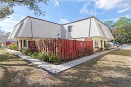 Picture of 2145 NE 45Th Avenue Unit 2145, Ocala, FL 34470