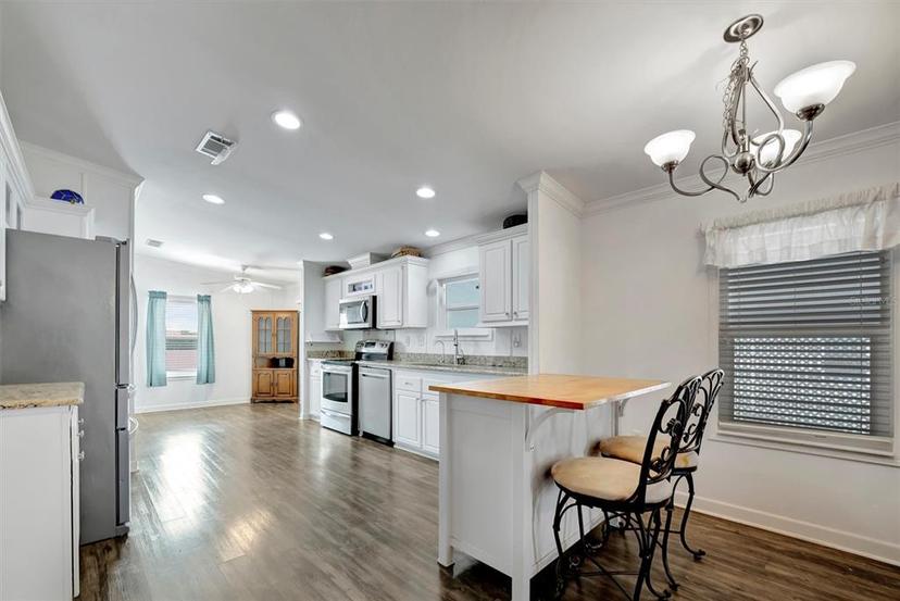Picture of 206 S Port Royal Lane, Apollo Beach FL 33572