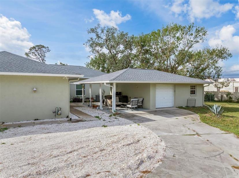 Picture of 1800 Whispering Pines Circle, Englewood FL 34223