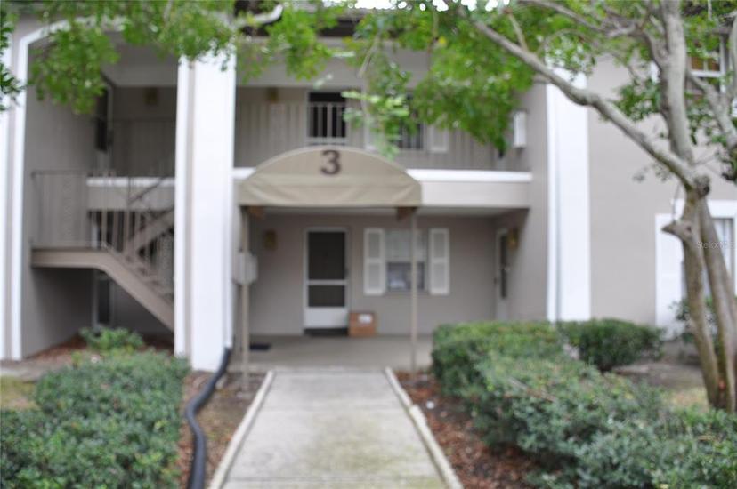 Picture of 5265 E Bay Drive Unit 323, Clearwater FL 33764