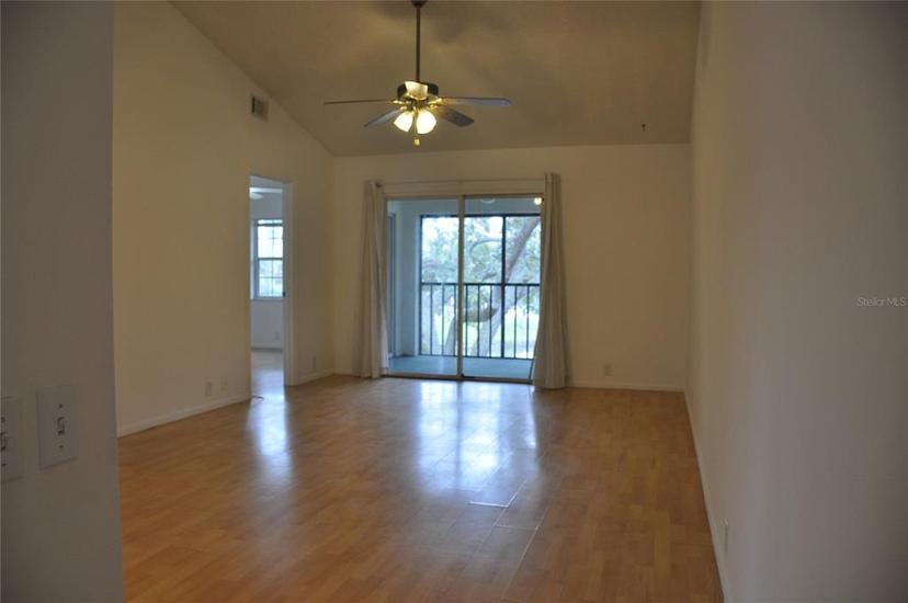 Picture of 5265 E Bay Drive Unit 323, Clearwater FL 33764