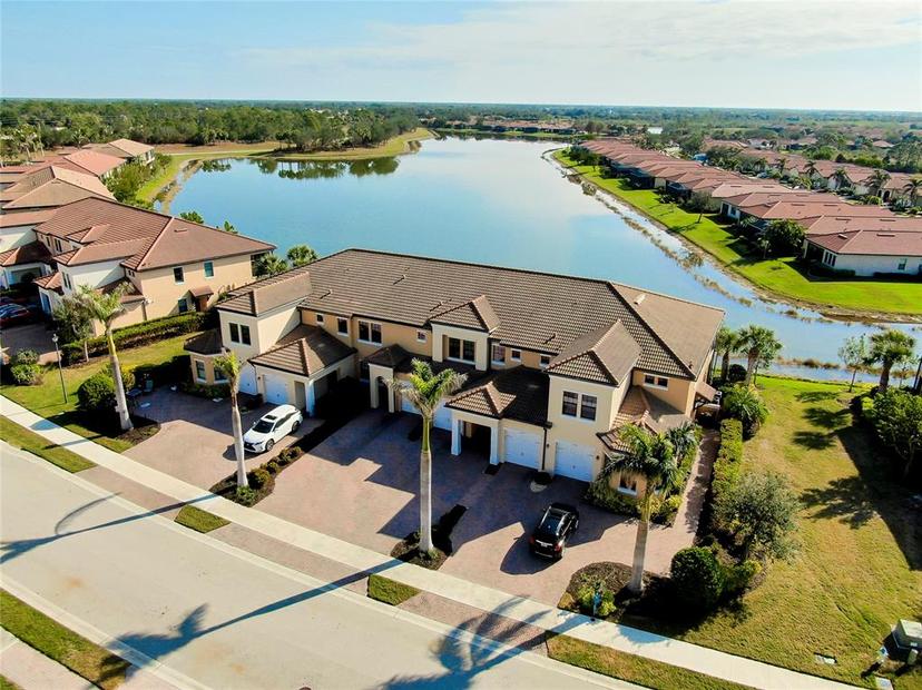 Picture of 23194 Banbury Way Unit 202, Venice FL 34293