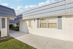 Picture of 1901 Andover Way Unit 32, Sun City Center, FL 33573