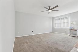 Picture of 1901 Andover Way Unit 32, Sun City Center, FL 33573
