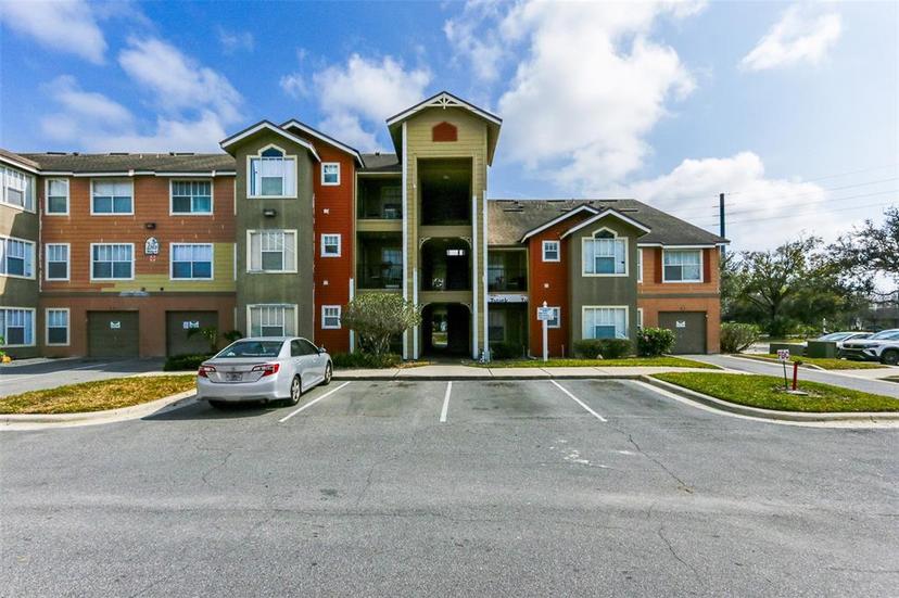 Picture of 2203 Key West Court Unit 435, Kissimmee FL 34741