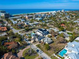Picture of 421 Cleveland Drive, Sarasota, FL 34236