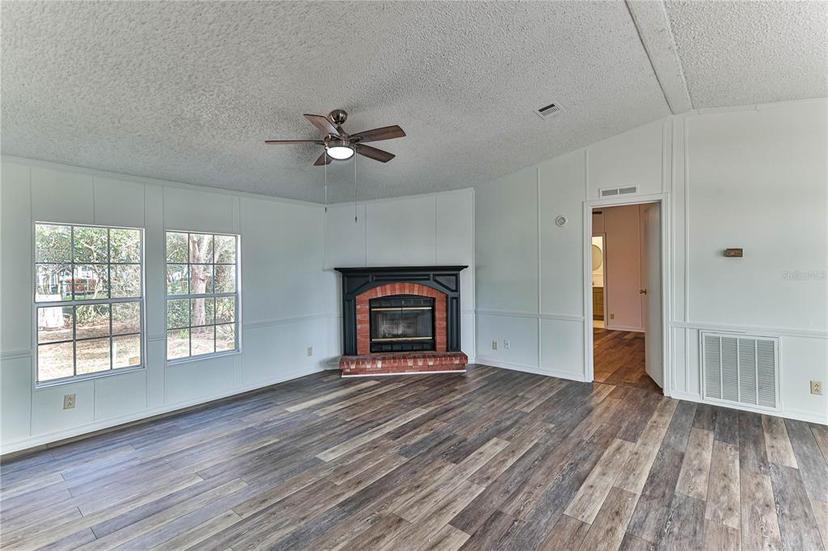 Picture of 3594 County Road 230B, Wildwood FL 34785