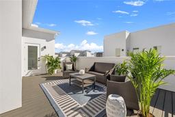 Picture of 881 6Th Avenue S, St Petersburg, FL 33701