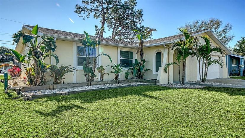 Picture of 2407 Amanda Drive, Sarasota FL 34232