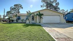 Picture of 2407 Amanda Drive, Sarasota, FL 34232