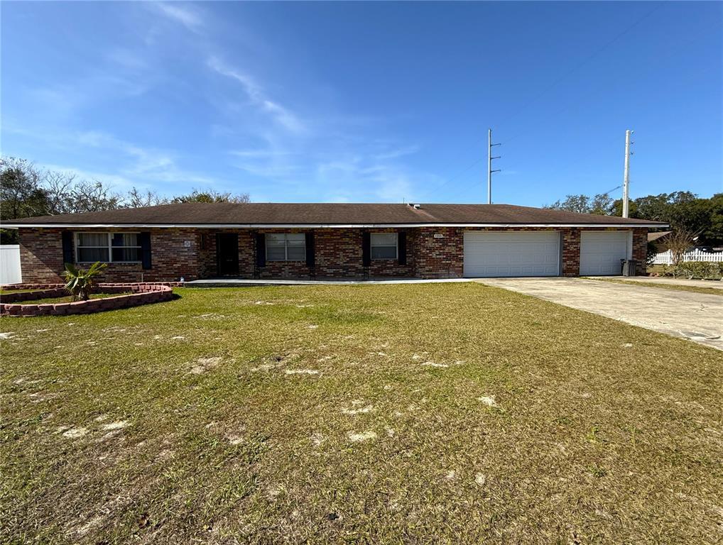 Picture of 1255 N Highland Street, Mount Dora, FL 32757