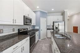 Picture of 7055 Summer Holly Place, Riverview, FL 33578