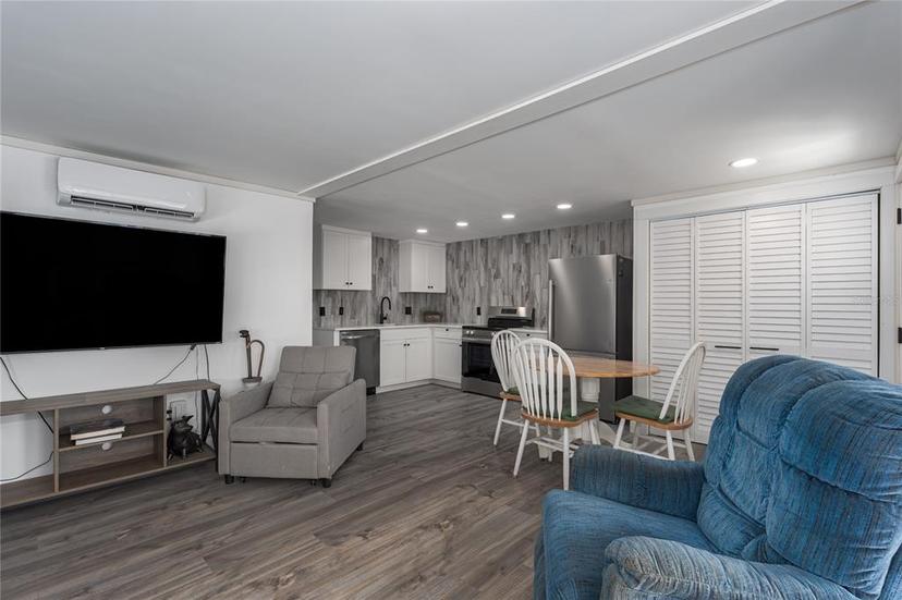 Picture of 290 Floramana Lane Unit A73, Palmetto FL 34221