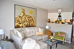 Picture of 6124 Chesham Drive Unit 6, New Port Richey, FL 34653