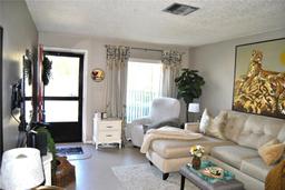 Picture of 6124 Chesham Drive Unit 6, New Port Richey, FL 34653