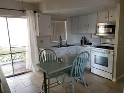 Picture of 12400 Park Boulevard Unit 417, Seminole, FL 33772