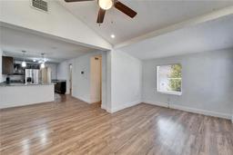 Picture of 3005 E Shadowlawn Avenue, Tampa, FL 33610