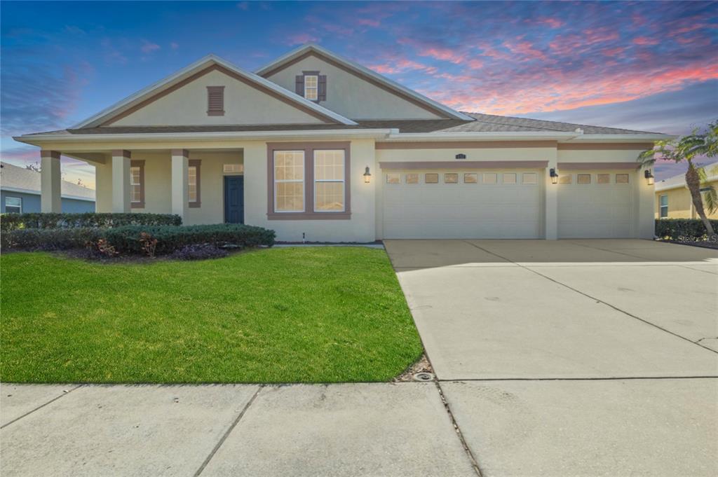 Picture of 452 Palastro Avenue, Auburndale, FL 33823