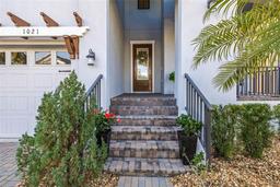 Picture of 1021 Seagrape Drive, Ruskin, FL 33570