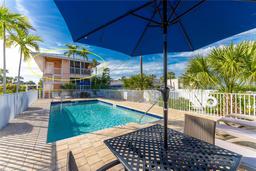 Picture of 2375 N Beach Road Unit 2B, Englewood, FL 34223