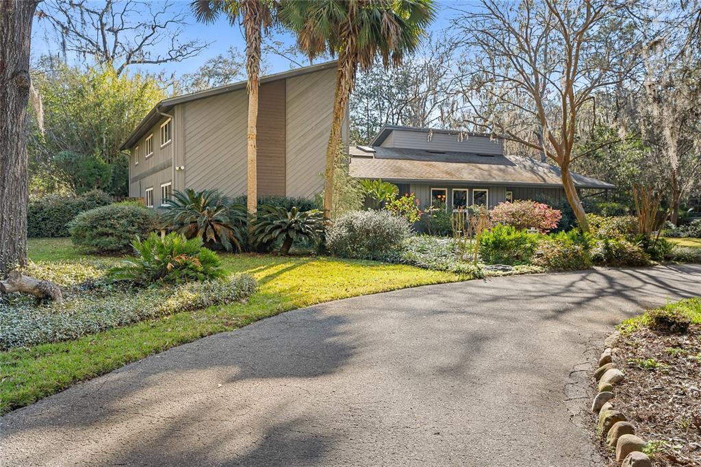 Picture of 3903 SW 77Th Street, Gainesville, FL 32608