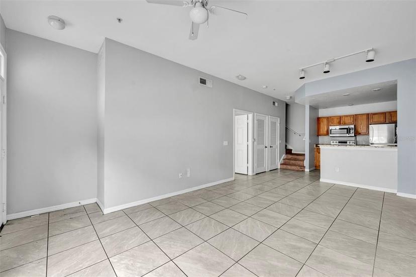 Picture of 4004 Santa Maria Drive Unit 105, Kissimmee FL 34741