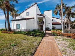 Picture of 2089 Gulf Of Mexico Drive Unit G1-205, Longboat Key, FL 34228