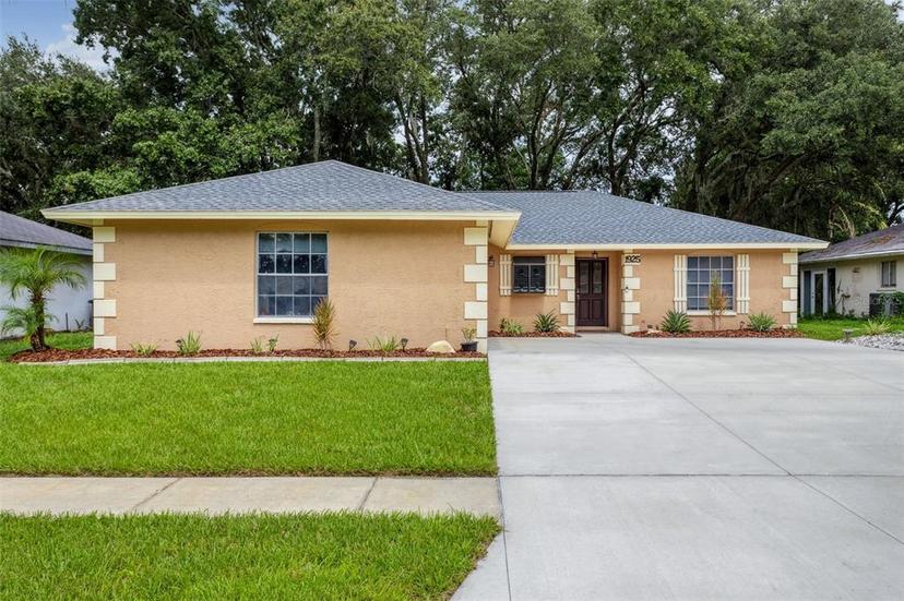 Picture of 1925 Tidewater Court, Wesley Chapel FL 33543