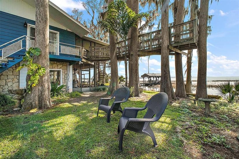 Picture of 1702 N County Road 452, Eustis FL 32726