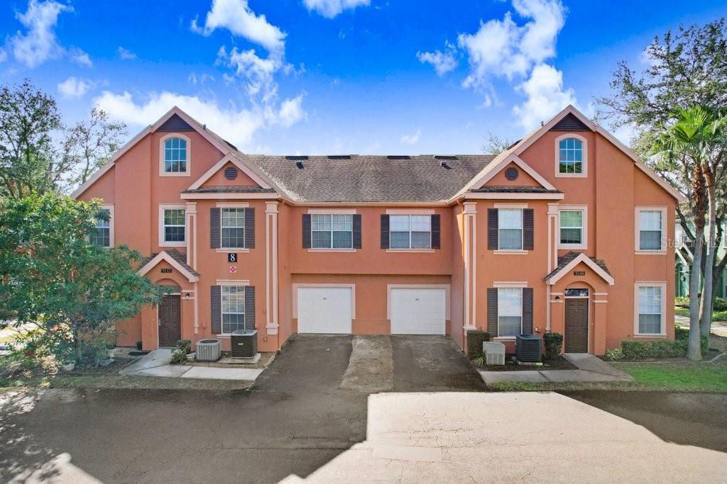 Picture of 9142 Lake Chase Island Way Unit 9142, Tampa, FL 33626