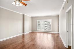 Picture of 2305 Edgewater Drive Unit 1403, Orlando, FL 32804