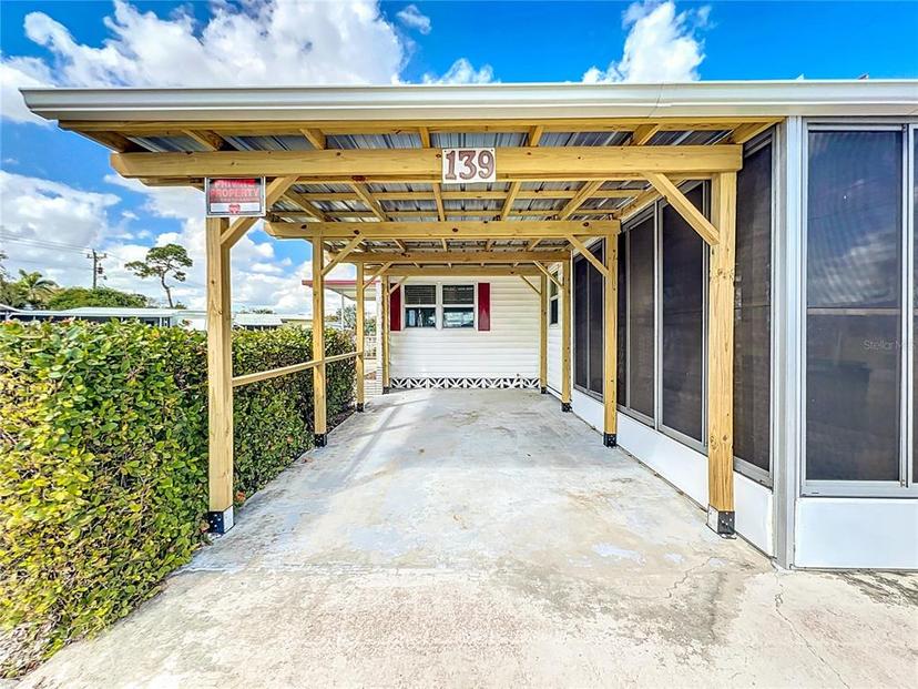 Picture of 139 Gaslight Avenue, North Fort Myers FL 33917