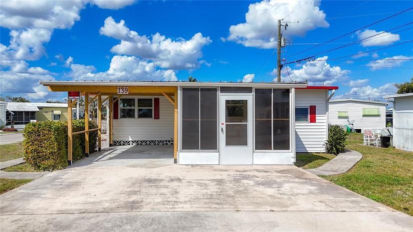 Picture of 139 Gaslight Avenue, North Fort Myers FL 33917