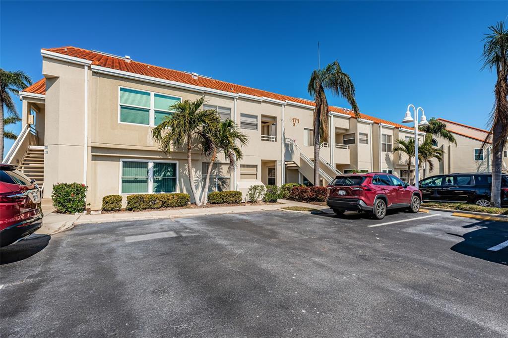 Picture of 6171 Bahia Del Mar Boulevard Unit 116, St Petersburg, FL 33715