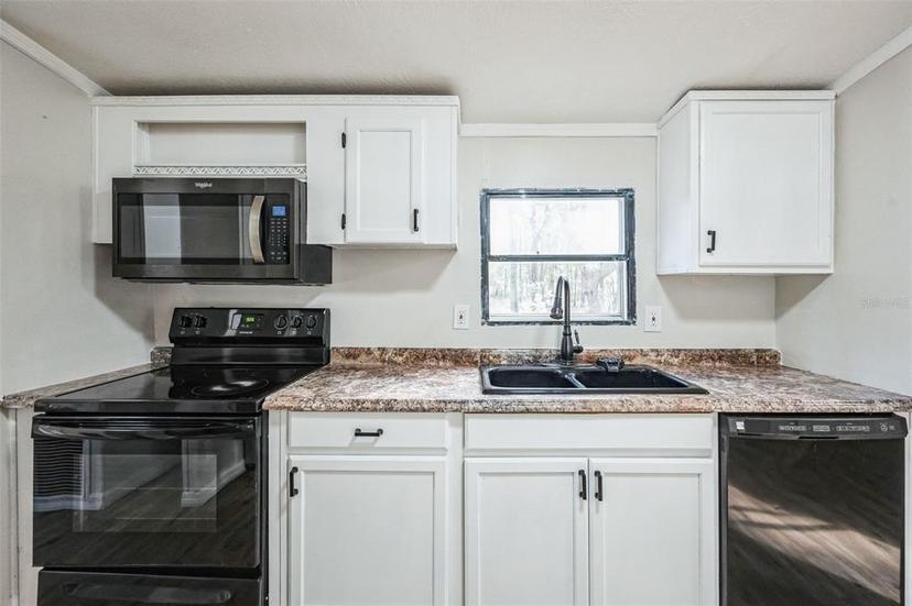 Picture of 8833 S Berkshire Avenue, Inverness FL 34452
