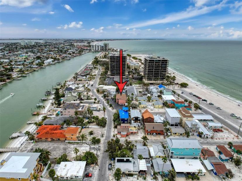 Picture of 7710 Bayshore Drive Unit 4, Treasure Island FL 33706
