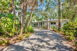Picture of 3705 Tangier Terrace, Sarasota, FL 34239