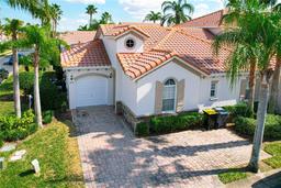 Picture of 802 Brunello Drive, Davenport, FL 33897