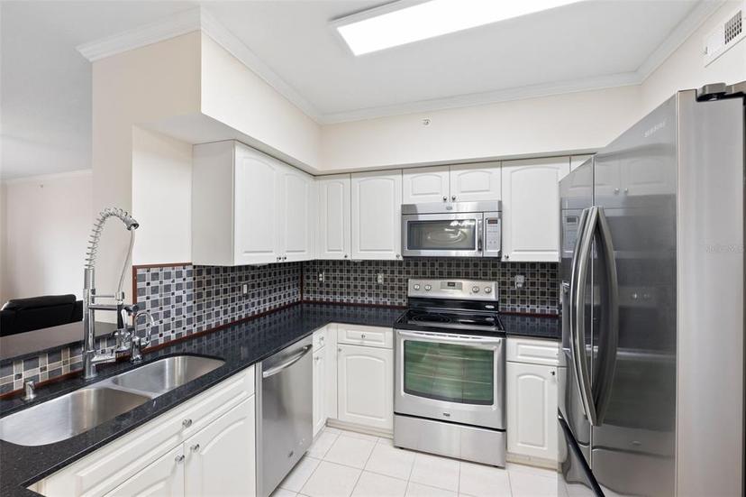 Picture of 4516 Seagull Drive Unit 303, New Port Richey FL 34652