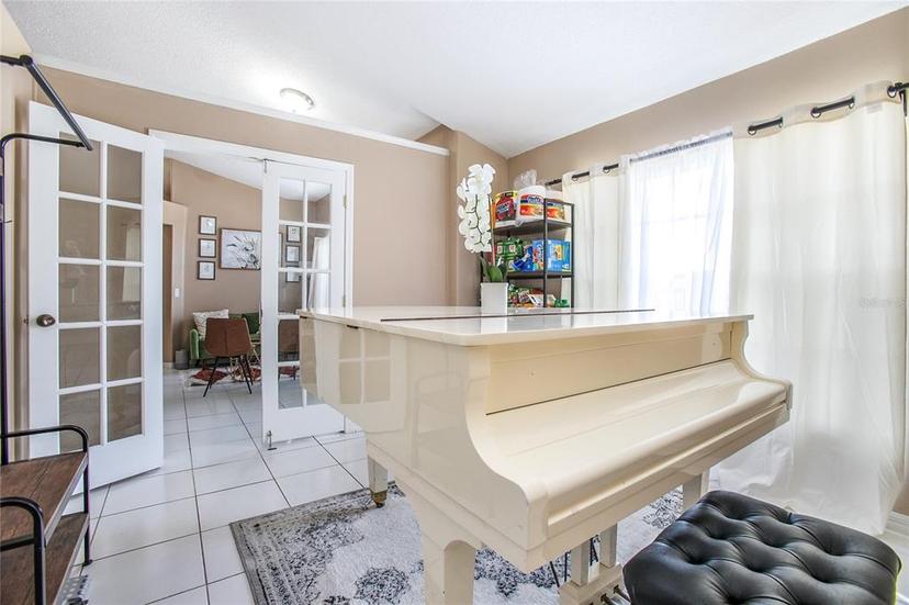 Picture of 893 S Dean Circle, Deltona FL 32738