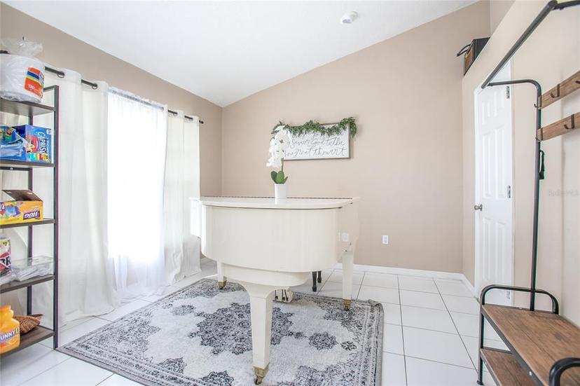 Picture of 893 S Dean Circle, Deltona FL 32738