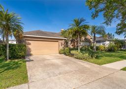 Picture of 402 Turnstone Way, Orlando, FL 32828