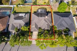Picture of 402 Turnstone Way, Orlando, FL 32828